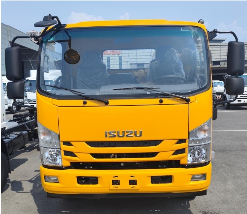 ISUZU NPR SUPER JAMBO 8T 3